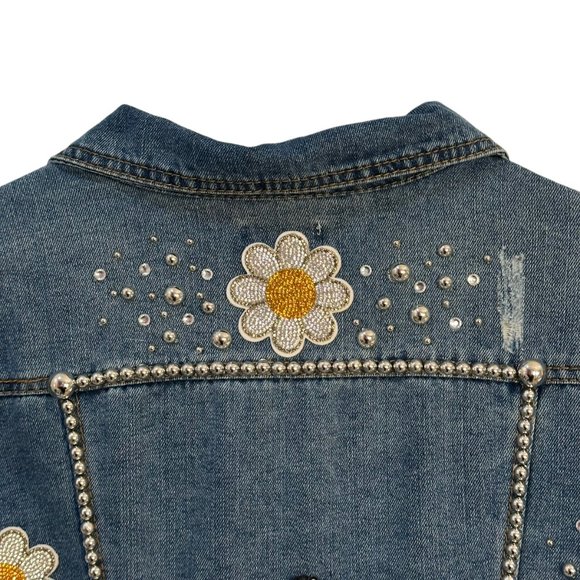 (H-221) Distressed Denim Jean Jacket Size S - Picture 7 of 13